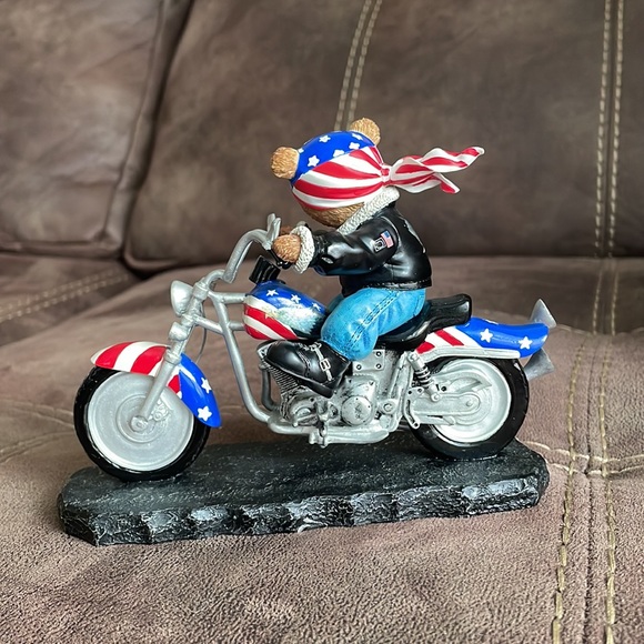 Motorcycle Bear - Picture 2 of 6